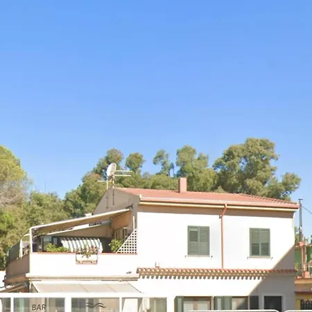 Lägenhet La Terrazza Sul Mare